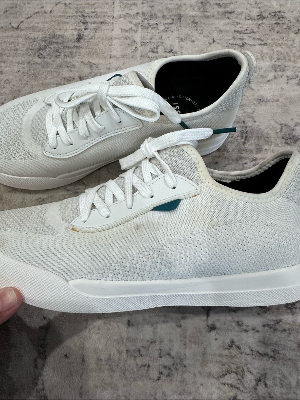 Vessie Weekender Waterproof Sneaker White Knit Low-Top Sneaker - Picture 4 of 11